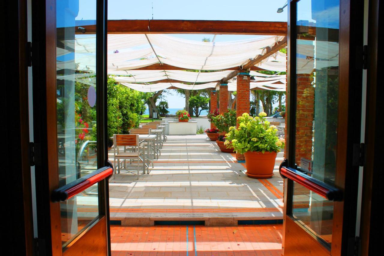 Hotel Pisacane Сапрі Екстер'єр фото